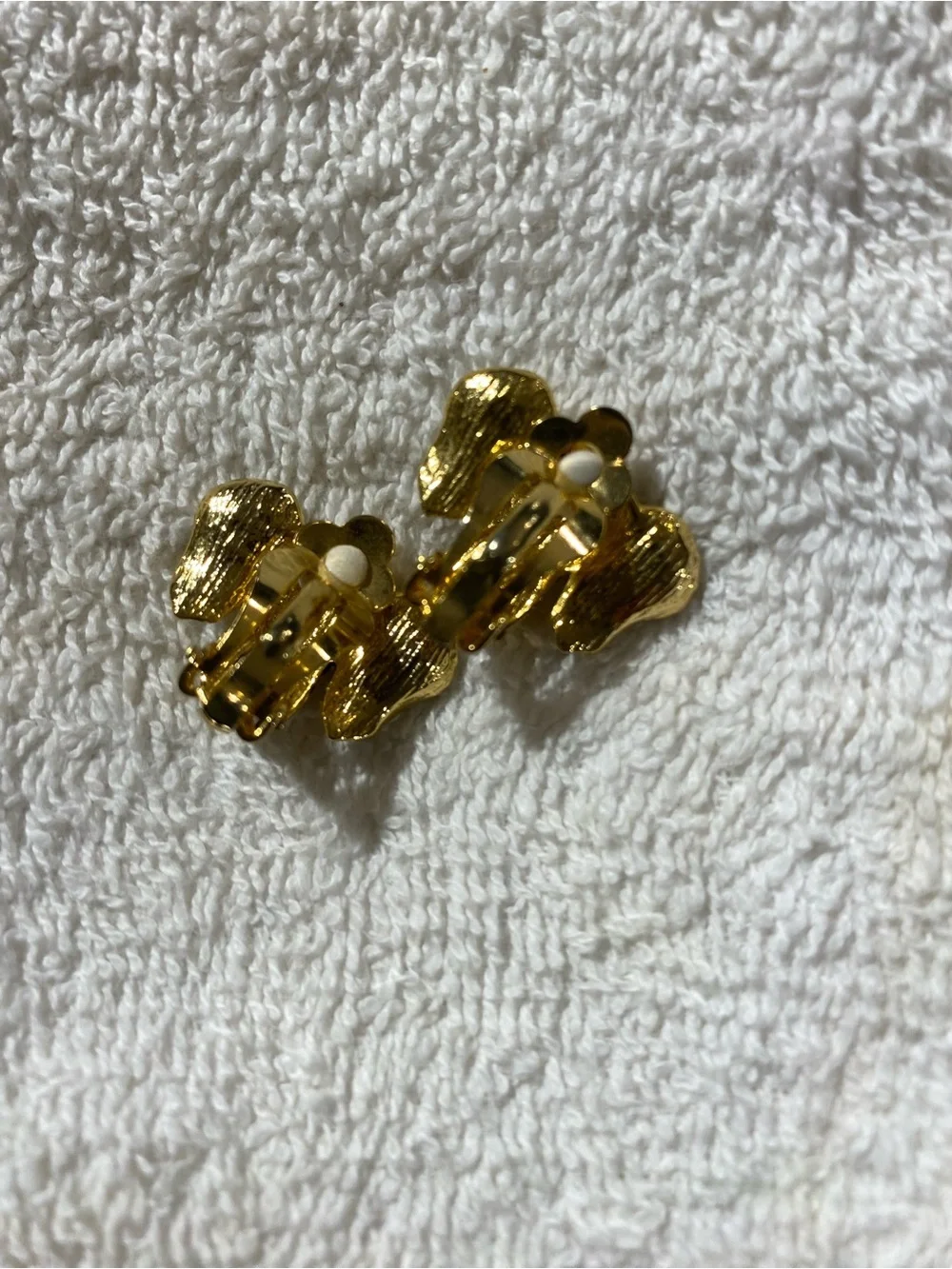 Gold Elephant Head Clip On  Earrings - Women's Accessories (RR)